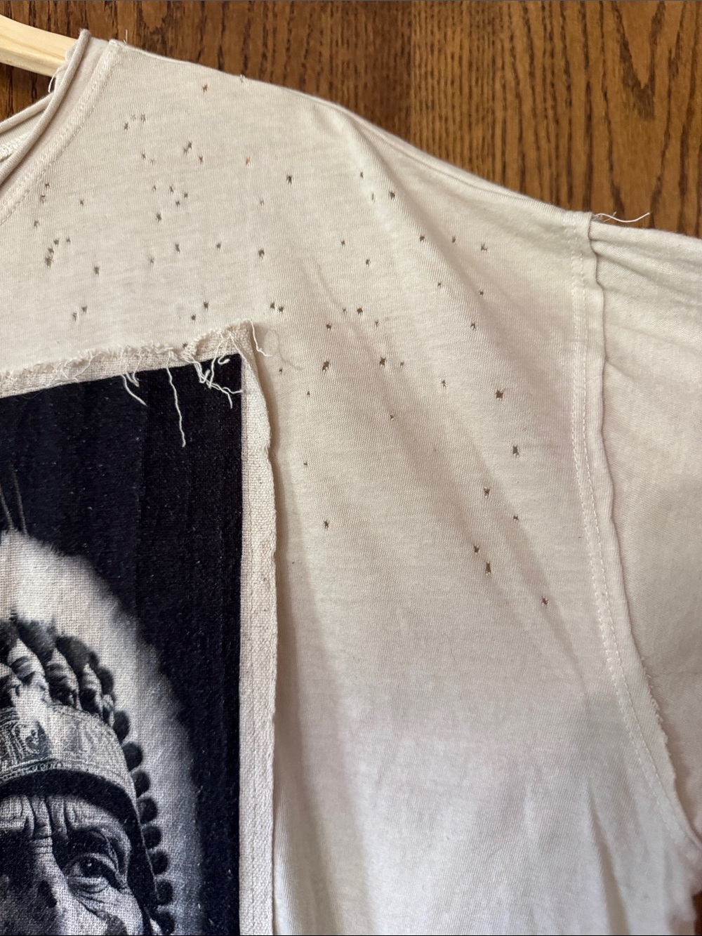 Boho Graphic Native Chief Print Tee in Cream and Black- Mediun - Picture 2 of 5